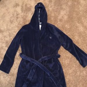 Victorias Secret plush robe